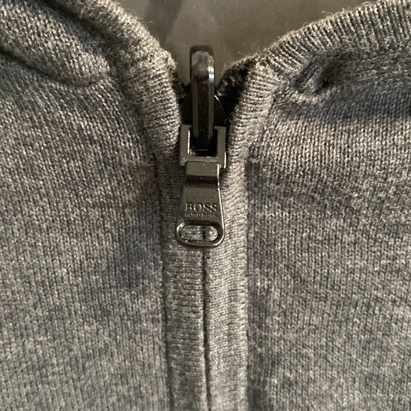 Hugo Boss boys reversible knit jacket boys around size 5 perfect condition - Picture 4 of 8